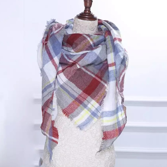 Plaid Blanket Scarf - Picture 5 of 6